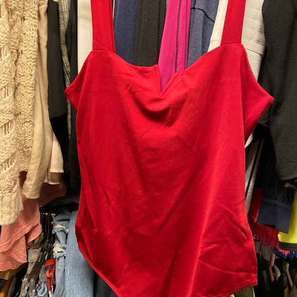 Vneck bodysuit BRAND NEW - Picture 3 of 4